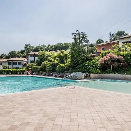 Appartamento Garda House- Pool-terrace-nature-free Parking
